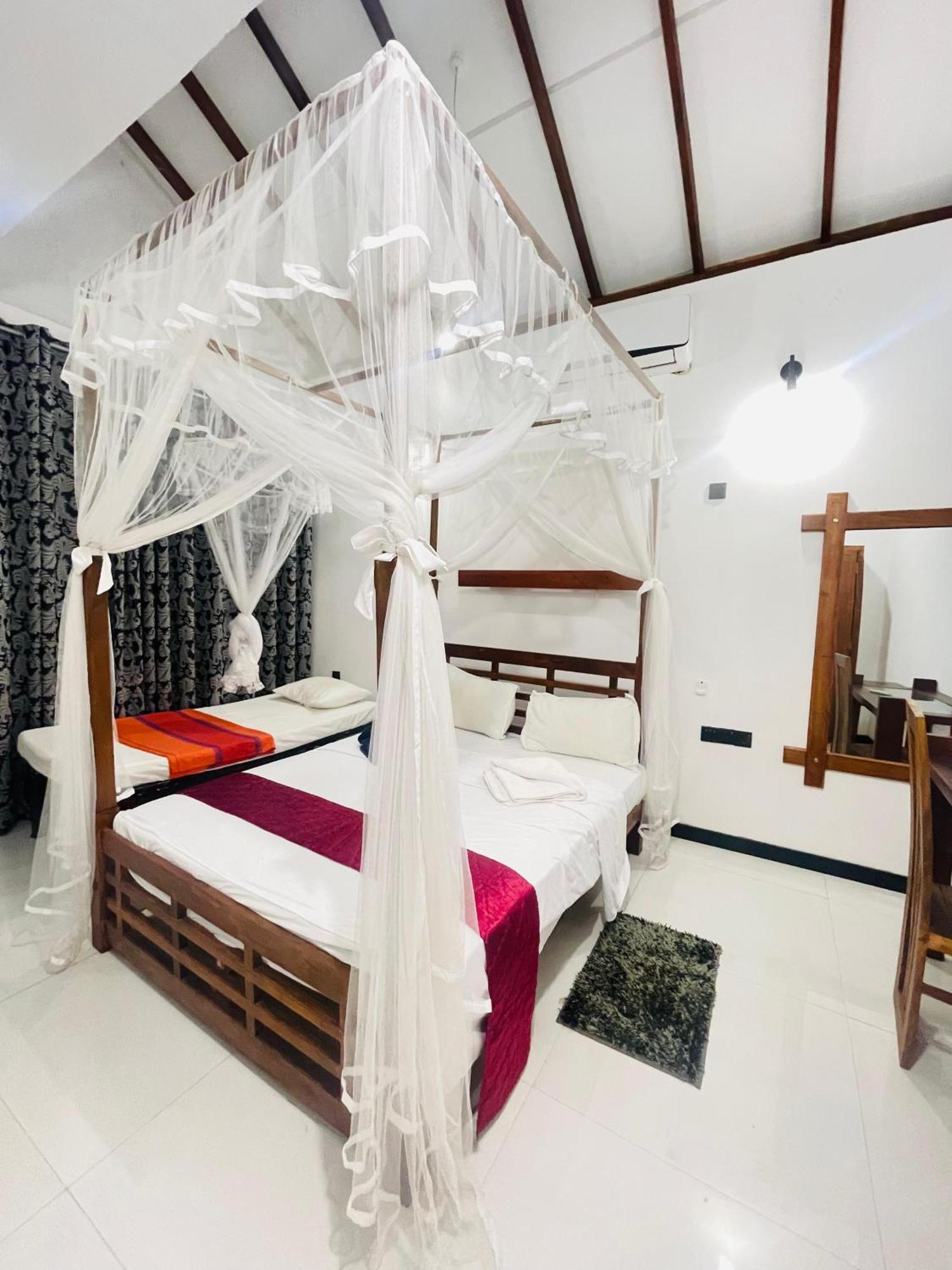 Sigiri Holiday Bungalow Sigirîya Extérieur photo